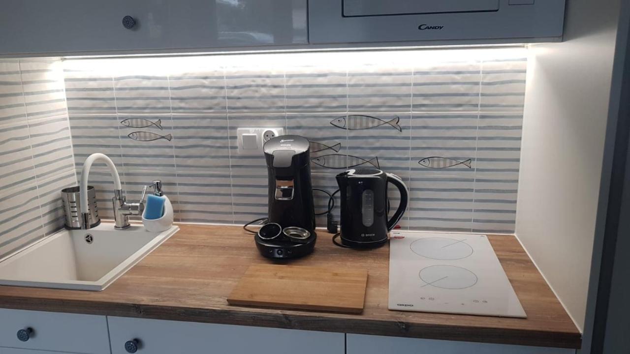 Uroczy Apartament Happy 01 Z Widokowym Tarasen Na Dachu - Tuz Przy Plazy !!! Niechorze Extérieur photo